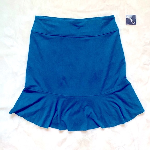 🌺 2 for $23 🌺 NWT- Teal Athleta Skirt - Picture 1 of 12